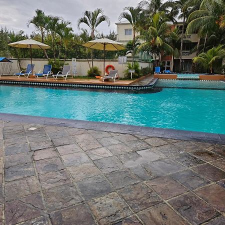 Flic En Flac, Les Orchidees, 3 Bedroom Ground Floor Apartment, Exterior photo