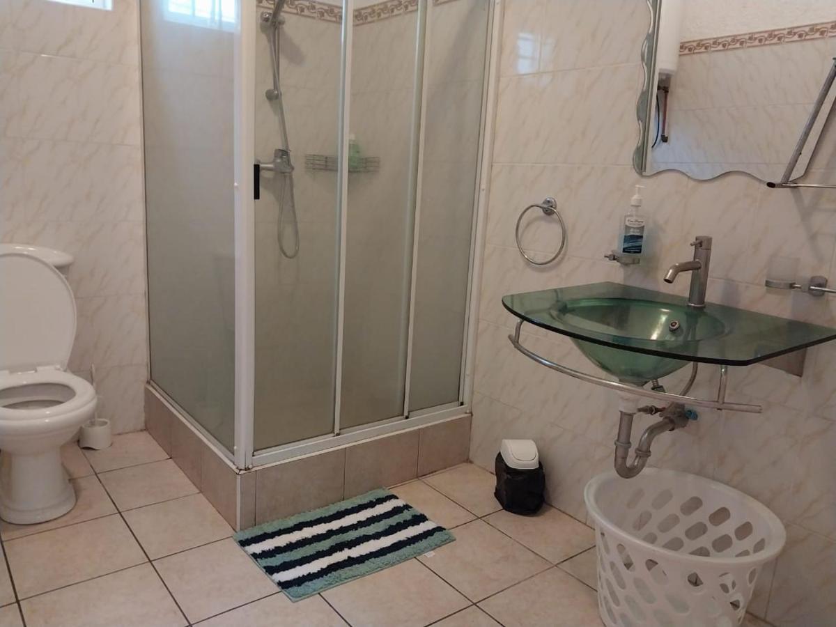 Flic En Flac, Les Orchidees, 3 Bedroom Ground Floor Apartment, Exterior photo
